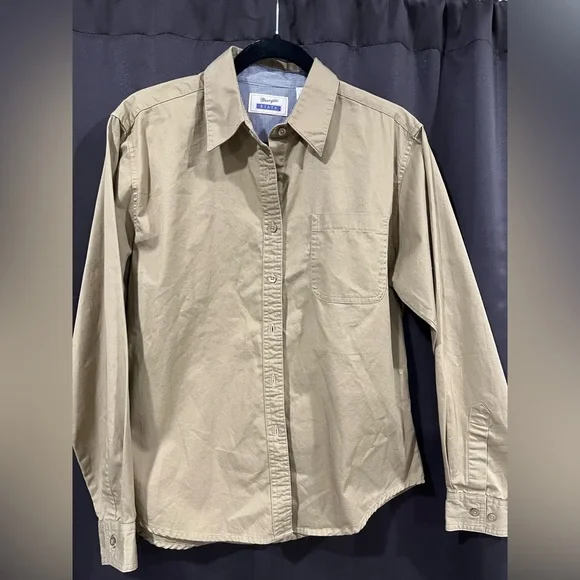 Wrangler Riata Button up - Picture 1 of 3